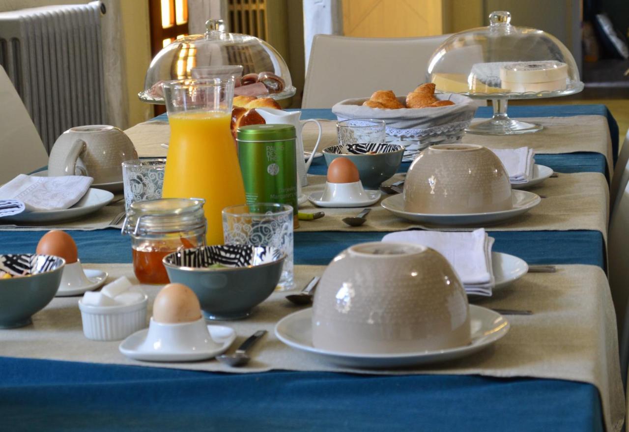 La Maison De Triboulet Chambres Et Table D'Hotes -Amboise- Pocé-sur-Cisse Exteriör bild